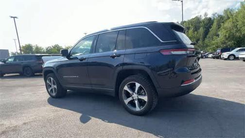 2022 Jeep Grand Cherokee 4xe Base