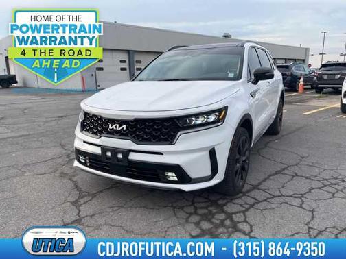 Glacial White Pearl 2023 Kia Sorento SX
