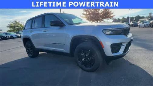 2025 Jeep Grand Cherokee Altitude