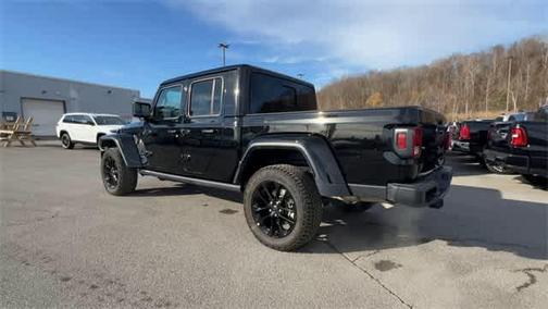 2025 Jeep Gladiator Nighthawk