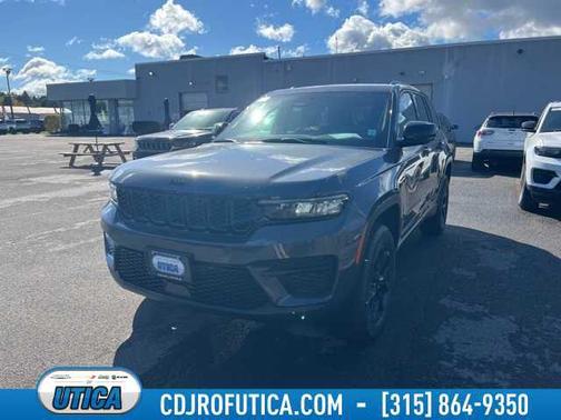 2025 Jeep Grand Cherokee Altitude