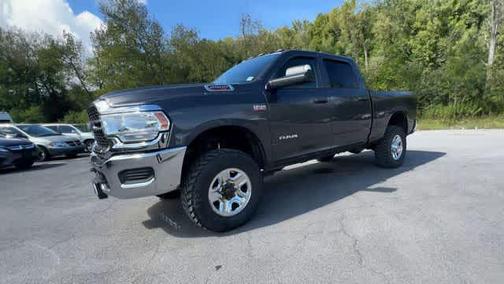 Granite Crystal Metallic Clearcoat 2019 RAM 2500 Tradesman Crew Cab 4x4 6'4' Box