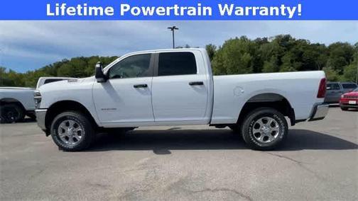 2025 RAM 2500 Big Horn Crew Cab 4x4 6'4' Box