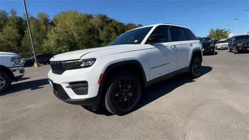 2025 Jeep Grand Cherokee Altitude