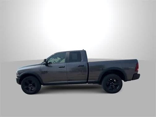 2022 RAM 1500 Classic Warlock Quad Cab 4x4 6'4' Box