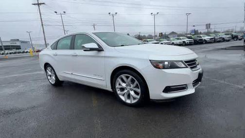 Iridescent Pearl Tricoat 2017 Chevrolet Impala Premier 2LZ