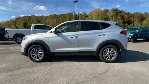 2018 Hyundai TUCSON SE