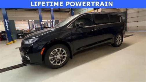 2026 Chrysler Pacifica L