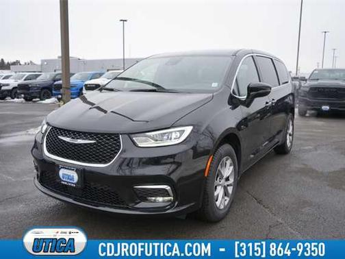 2026 Chrysler Pacifica L