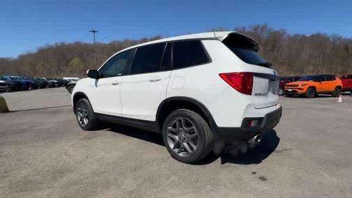 Platinum White Pearl 2023 Honda Passport AWD EX-L