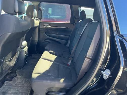 2019 Jeep Grand Cherokee Upland
