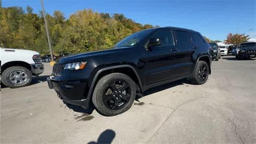 2019 Jeep Grand Cherokee Upland