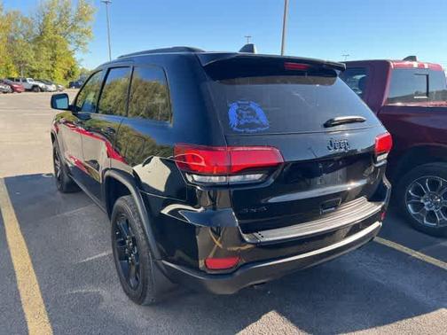 2019 Jeep Grand Cherokee Upland