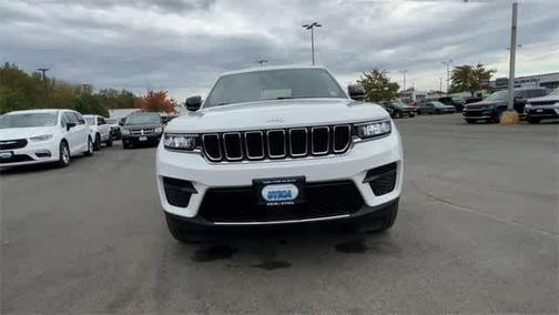 2023 Jeep Grand Cherokee Laredo