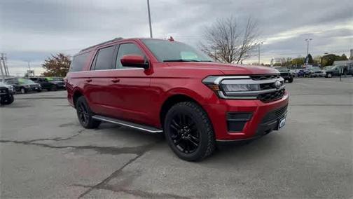 2022 Ford Expedition Max XLT
