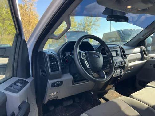 Oxford White 2018 Ford F-250 XL