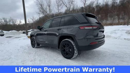 2026 Jeep Grand Cherokee Altitude