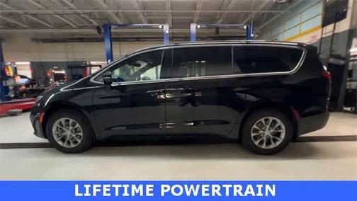 2026 Chrysler Pacifica L