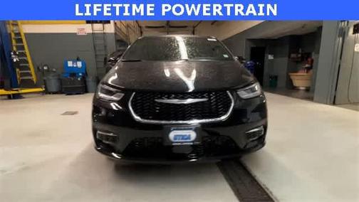 2026 Chrysler Pacifica L