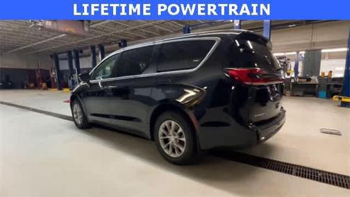 2026 Chrysler Pacifica L