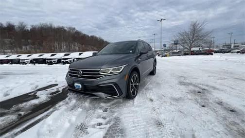 2022 Volkswagen Tiguan 2.0T SEL R-Line 4MOTION