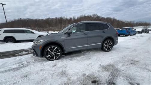2022 Volkswagen Tiguan 2.0T SEL R-Line 4MOTION