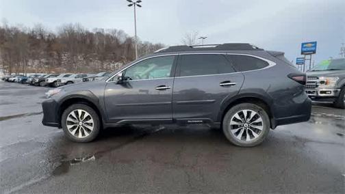 2023 Subaru Outback Touring XT