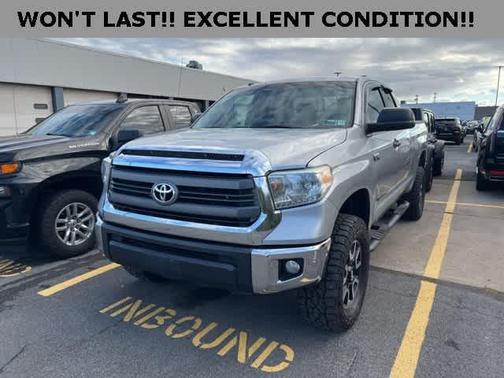 2014 Toyota Tundra SR5
