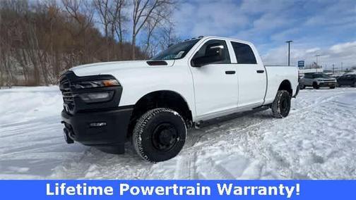 2026 RAM 2500 Tradesman Crew Cab 4x4 6'4' Box