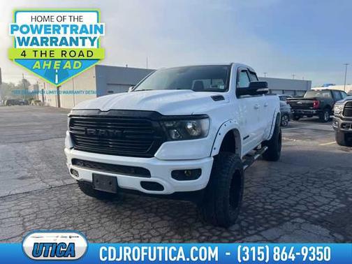 Bright White Clearcoat 2021 RAM 1500 Big Horn/Lone Star