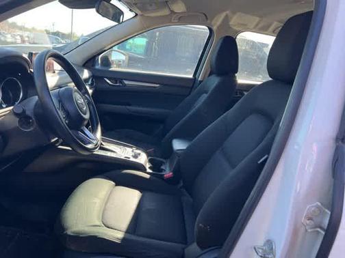 2017 Mazda CX-5 Sport