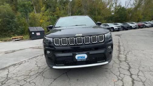 Diamond Black Crystal Pearlcoat 2026 Jeep Compass Limited