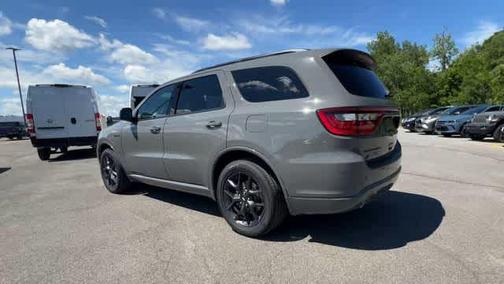 Destroyer Gray Clearcoat 2026 Dodge Durango GT AWD HEMI V8
