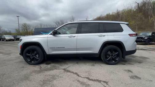 Silver Zynith 2023 Jeep Grand Cherokee L Altitude