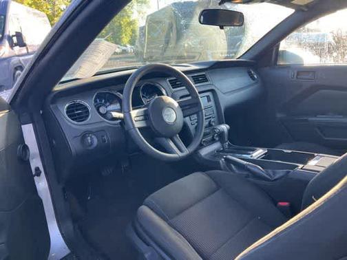 2010 Ford Mustang Base