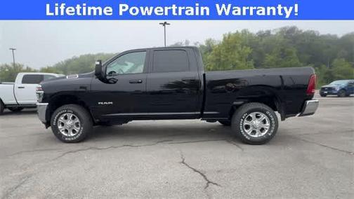 2025 RAM 2500 Big Horn Crew Cab 4x4 6'4' Box