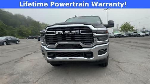 2025 RAM 2500 Big Horn Crew Cab 4x4 6'4' Box