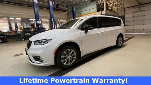 2026 Chrysler Pacifica L