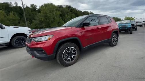 2025 Jeep Compass Trailhawk