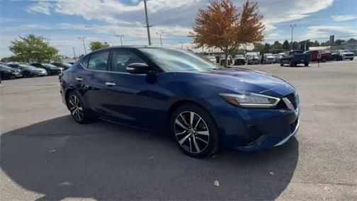 2022 Nissan Maxima SL