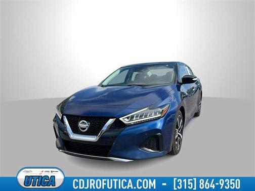 2022 Nissan Maxima SL