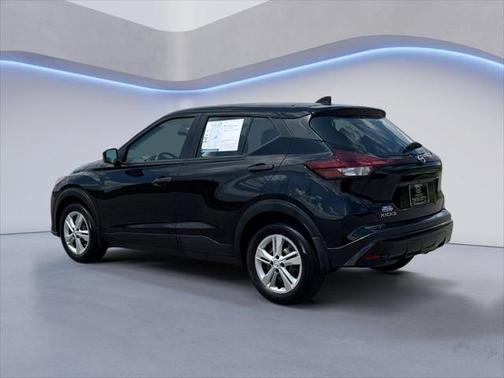 2023 Nissan Kicks S