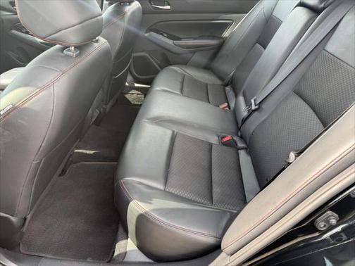 2023 Nissan Altima SR FWD