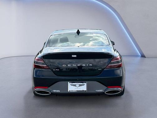 2026 Genesis G70 3.3T RWD Sport Prestige