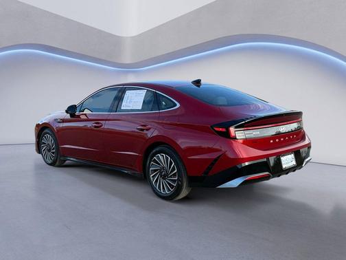 2024 Hyundai SONATA Hybrid SE