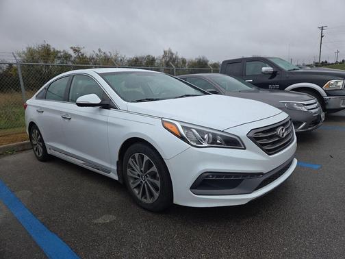 2016 Hyundai SONATA Sport