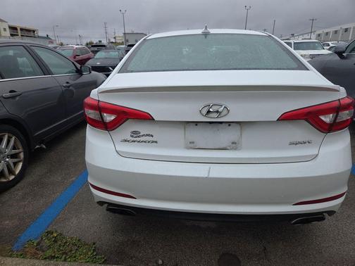 2016 Hyundai SONATA Sport