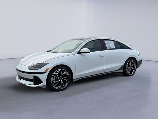 2025 Hyundai IONIQ 6 Limited