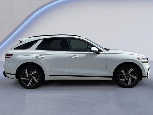 2026 Genesis GV70 3.5T Sport Advanced