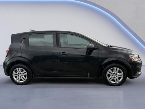 2020 Chevrolet Sonic FWD Hatchback 1FL 5-Door